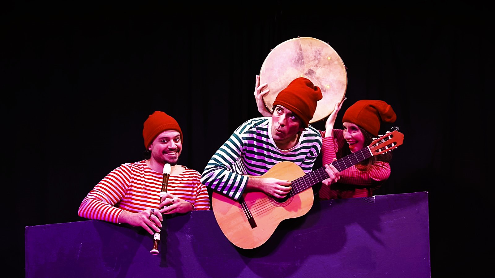 kalikantzarakia-xristougenna-morfesekfrasis-2025