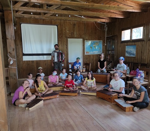 morfesekfrasissummercamp1music